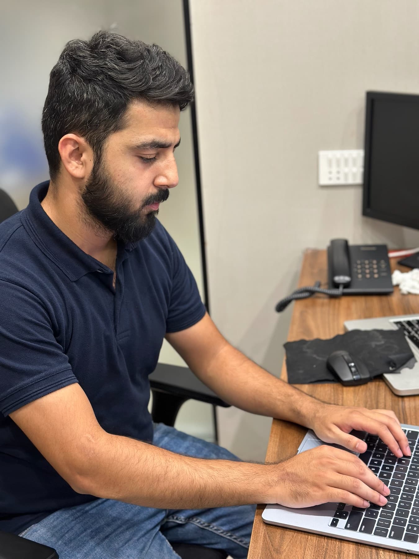A 02X teammate building a website